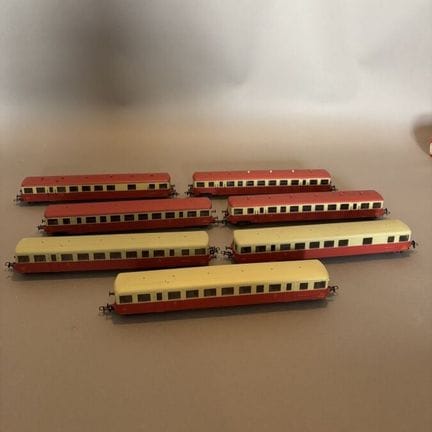 AS - France - lot de sept wagons - "Remorque d'aut