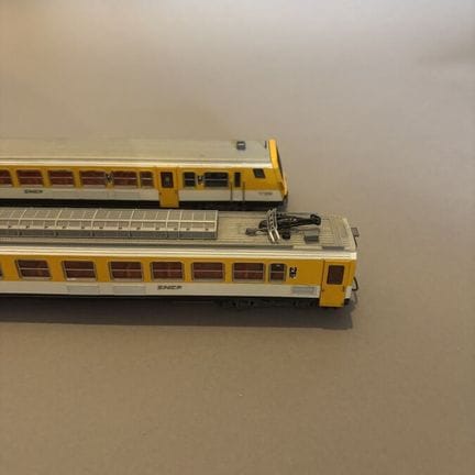 JOUEF - France - two cars - SNCF 7366 

Model trai