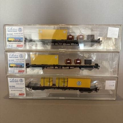 KLEIN MODELLBAHN / SAI - lot de trois wagons plats