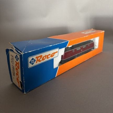 ROCO - Austria - Freight Car - 43523 DB - BR 220 
