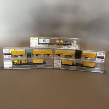 KLEIN MODELLBAHN - Austria - Set of five sets from