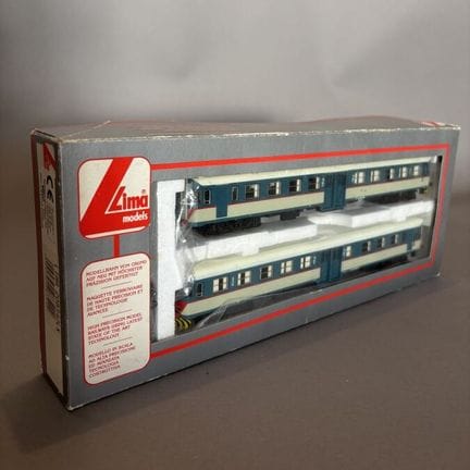 LIMA - Italy - two railcars - FS ALn 668 

Model t