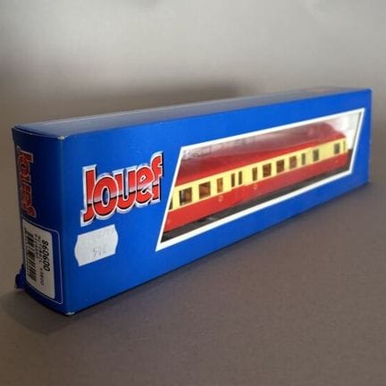 JOUEF - France - Freight Car - X3800 "PICASSO" 

M
