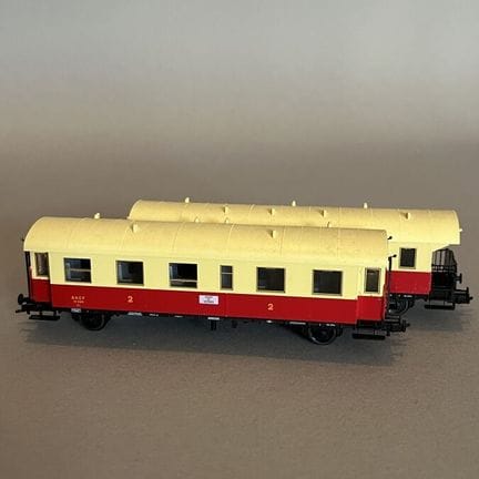FLEISCHMANN - Germany - Two SNCF railcars, "VALENC