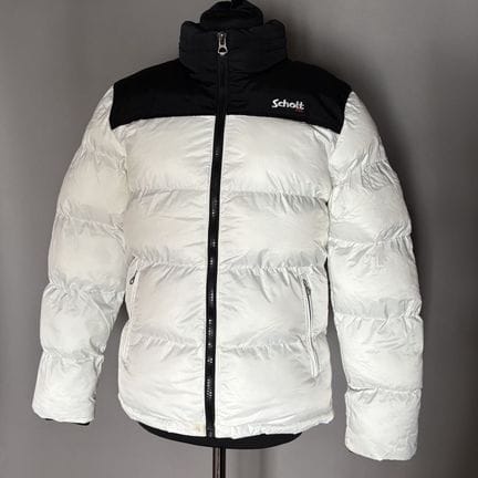 SCHOTT - Black and white down jacket. 
Zipper clos