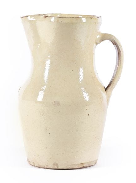 Cruche en céramique émaillée. Début du XXe siècle.