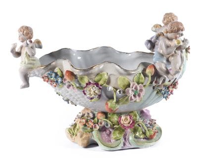 Centerpiece made of German porcelain and decorated