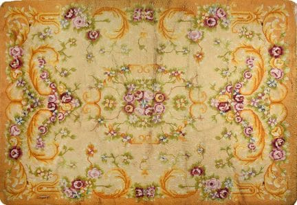 Wool rug, mid-20th century. 310x230 cm