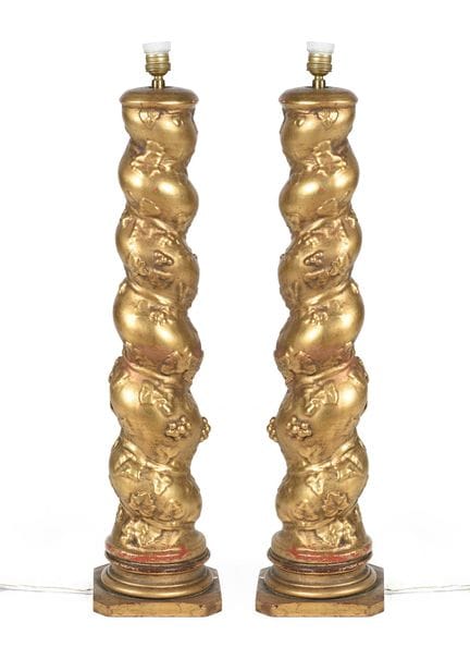 Pair of lamps made of gilded plaster, depicting So