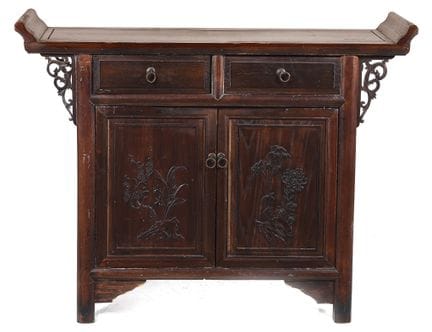 Table d'autel en bois d'orme. Chine, milieu du XXe