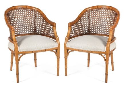 Paire de chaises en bois avec dossier et assise en