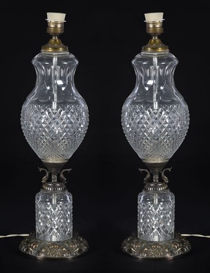 Pair of table lamps made of cut glass. Early 20th 
