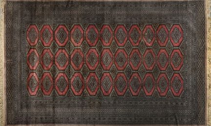 Wool rug. Mid-20th century. 187x282 cm