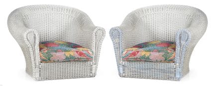 Pair of wicker armchairs. Mid-20th century. 83x112