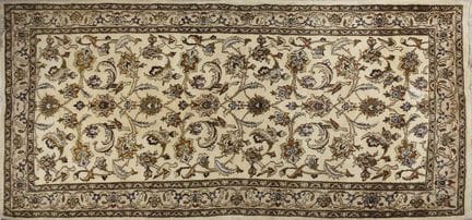 Wool rug. Mid-20th century. 336x152 cm