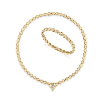 PERY &amp; FILS: MEDIO CONJUNTO DE DIAMANTES
Compu