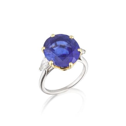 CARTIER: ANILLO DE ZAFIRO Y DIAMANTES
Zafiro de ta