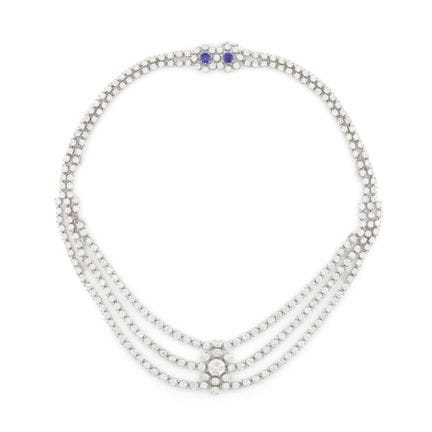 COLLAR DE ZAFIROS Y DIAMANTES
Con un diseño de dra