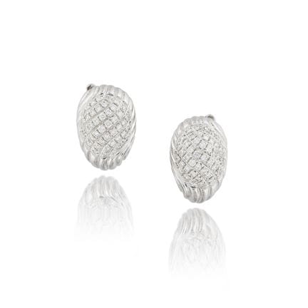 BOUCHERON: PENDIENTES DE DIAMANTES
De forma abomba
