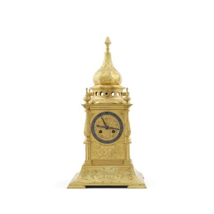 Orologio da tavolo in bronzo dorato della fine del