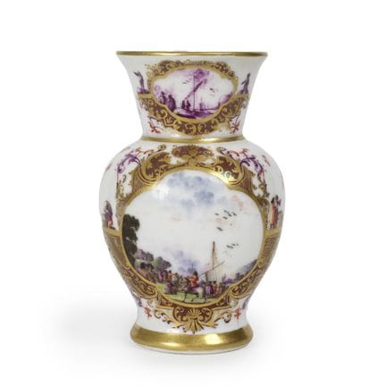 Piccolo vaso in porcellana di Meissen, 1730 circa.