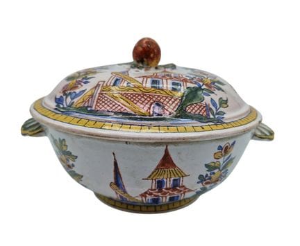 ROUEN o SAINT SINCENY (maiolica), brocca con manic