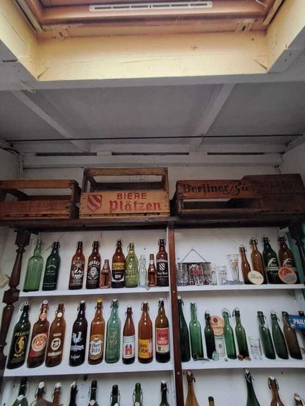 Tras sucesión. Por designación. Se vende en un sol