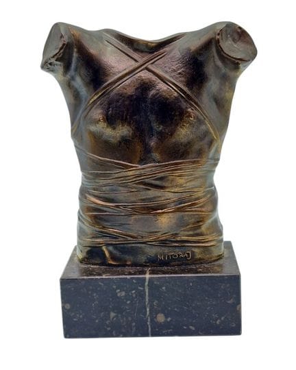 伊戈尔·米托拉伊（1944-2014），《男子半身像或胸甲 II》，带金褐色古铜色调的青铜版，署名，