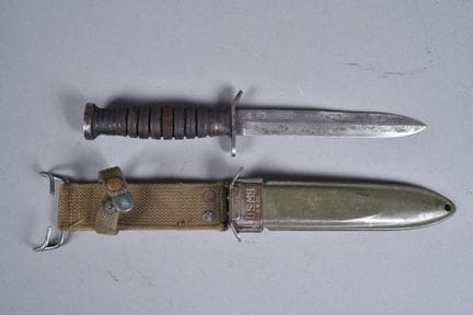 US M3 Dagger, Kinfolks Inc. Leather-wrapped handle