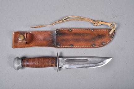 US—PAL RH 36 dagger. Leather pommel, leather-ringe
