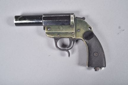All—Model 34 flare gun made of duralumin and black