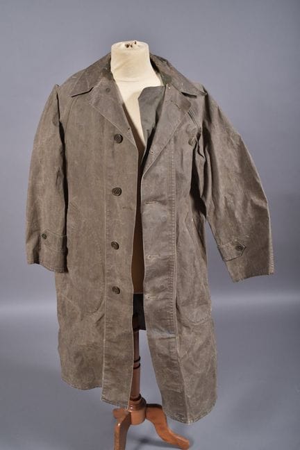US—American officer's raincoat made of cotton popl