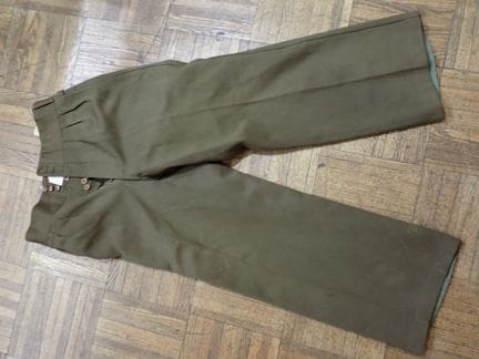 France, 1940. Officer's pants made of fine khaki c