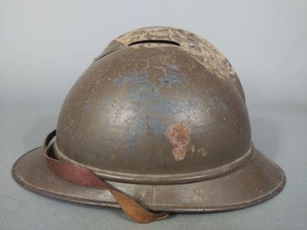 Fr- Refurbished 1915 Adrian helmet from World War 
