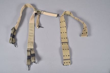 US set consisting of an M-1936 OD-3 belt and a pai