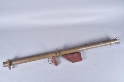 U.S. – M1A1 Anti-Tank Rocket Launcher. Beautiful 1