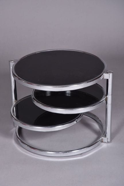 Paire de tables basses ou bouts de canapé en métal