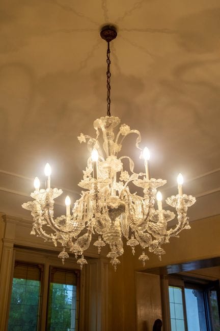 Lámpara de araña de ocho luces de cristal de Muran