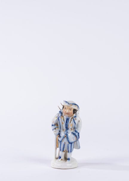 Porcelain toothpick holder in the shape of a grote