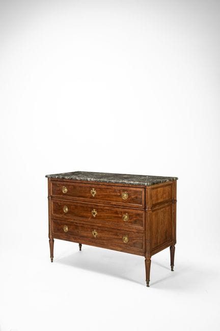 Three-drawer chest of drawers with grey marble top
