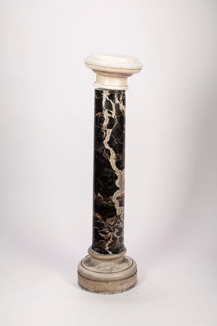 Marble and Portoro column, 19th century

Total hei