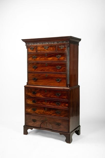 Tallboy-chest on chest George III in mahogany

h c