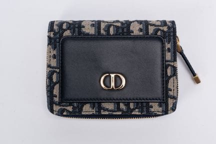 Christian Dior - 30 Montaigne Acacias Wallet


Blu