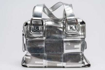 Fendi - Big Bag


Large silver metallic patent lea