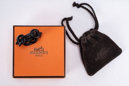 Hermès - Regate Scarf Ring


Black metal Regate Sc