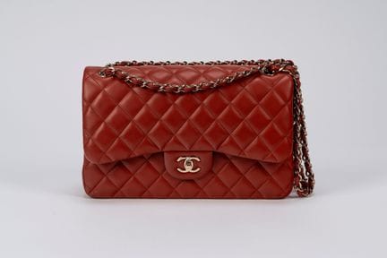 Chanel - Jumbo Bag


Coral matelassé leather Jumbo