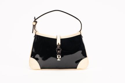 Gucci - Mini Jackie Bag


Black patent leather Min