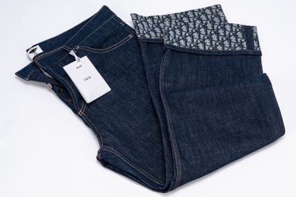 Christian Dior - Women's Pair of Blue Jeans


Wome