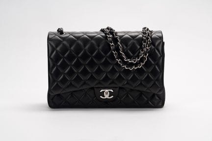 Chanel - Maxi Jumbo Bag, 2015


Black matelassé le