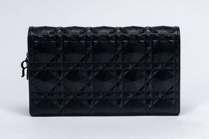 Christian Dior - Lady Dior Clutch


Matte black ca